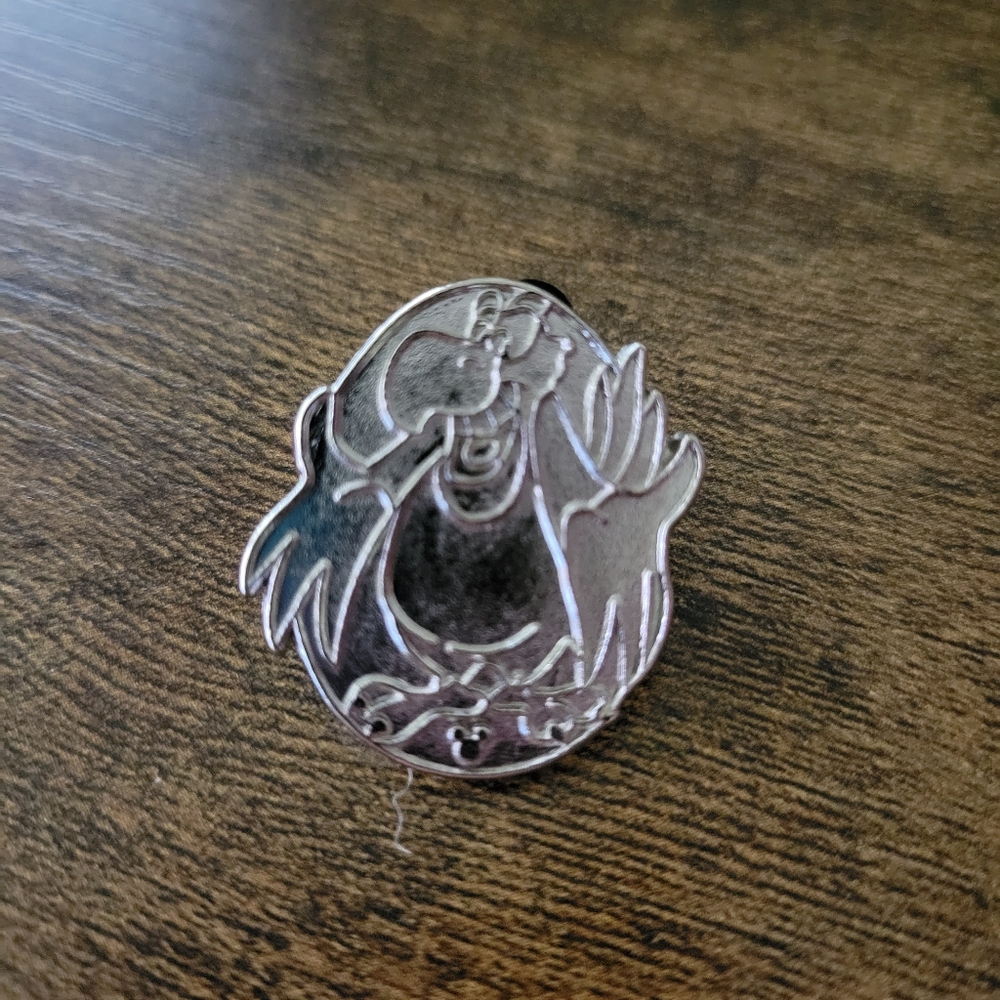 3/$20 - 4/$25 - 5/$30 - Disney Pin - Iago Villain Bird (Aladdin)